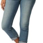Signature by Levi Strauss & Co. Gold Womens Mid-Rise Slim Fit Capris (Available in Plus Size)
