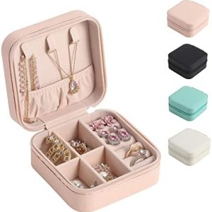 SYCARON Small Jewelry Box for Graduation Gifts, Travel Jewelry Organizer Trendy Mini Jewelry Case Storage for Women Birthday Gifts Earring Rings Necklace Bracelets Accessories, Pink